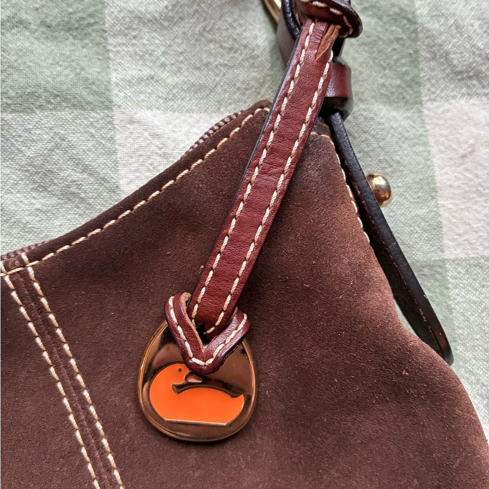 VTG Dooney & Bourke “East West” Brown Suede Shoulder Bag Hobo Medium Boho - Picture 5 of 13
